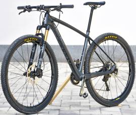 KELLYS Slage 90 Mountain Bike 29" elöl teleszkópos Shimano XTR Di2 használt ELADÓ