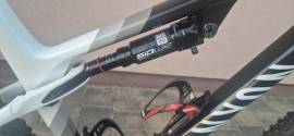 CANYON Lux World Cup CF 7 karbon 2025 év. Enduro / Freeride / DH 27.5" (650b) Shimano Deore nem használt ELADÓ