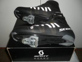 SCOTT Road Heater Gore-Tex 43-s kerékpáros cipő SCOTT Road Heater Cipő / Zokni / Kamásli 43 Országúti, MTB használt férfi/unisex ELADÓ
