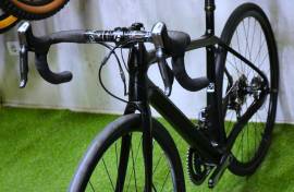 TREK DOMANE DISC ISOSPEED DISC DURA ACE Di2 2x11 52/53 Országúti tárcsafék használt ELADÓ