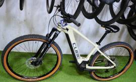 CUBE REACTION HYBRID 29 BOSCH CX AIR Electric Mountain Bike 29" front suspension Bosch used For Sale