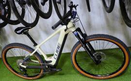 CUBE REACTION HYBRID 29 BOSCH CX AIR Electric Mountain Bike 29" front suspension Bosch used For Sale