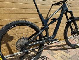 CANYON Spectral CF Karbon (L) Enduro / Freeride / DH 27.5" (650b) Shimano SLX használt ELADÓ