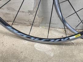 Mavic Aksium 11s Kerék Országúti / Gravel / Triatlon Alkatrész, Országúti  Kerék / Felni / Gumi 28" használt ELADÓ