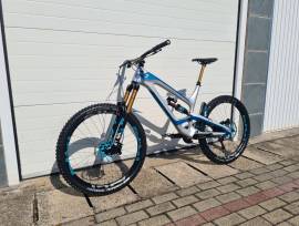 YT Capra CF PRO RACE Karbon 2020 XXL/27,5 !!! Enduro / Freeride / DH 27.5" (650b) Shimano XTR nem használt ELADÓ