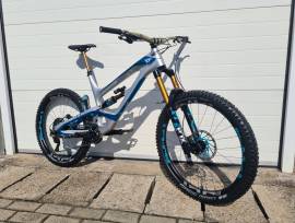 YT Capra CF PRO RACE Karbon 2020 XXL/27,5 !!! Enduro / Freeride / DH 27.5" (650b) Shimano XTR nem használt ELADÓ