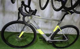 CANNONDALE SUPERSIX DISC NEO eBIKE Electric Road bike / Gravel bike / CX Mahle used For Sale