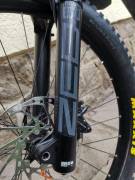 Rockshox ZEB Select Charger RC 170 27.5 Rockshox ZEB Select Charger RC 170 27.5 Mountain Bike Alkatrész, MTB Villa / Rugóstag villa 27.5" (650b) 161-180 mm használt ELADÓ