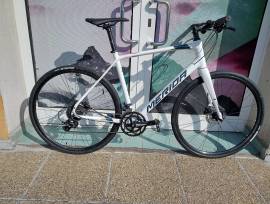 MERIDA MERIDA SPEEDER 200 ( M/L ) Nagyon szép) Trekking/cross disc brake used For Sale