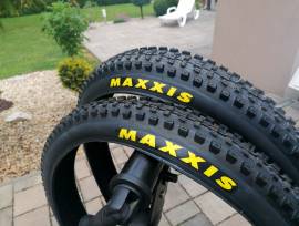 új maxxis dissector 29/2.4 dissector Mountain Bike Alkatrész, MTB Kerék / Felni / Gumi 29" belső nélküli nem használt ELADÓ