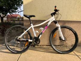 SPECIALIZED Rockhopper Mountain Bike front suspension used For Sale