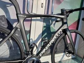 PINARELLO PINARELLO PRINCE ( 56 ) Nagyon szép) Road bike Shimano 105 disc brake new with guarantee For Sale