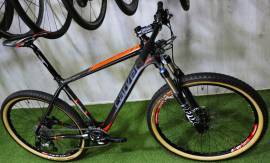 CARVER CARBON 120 FOX XT X9 DT SWISS / M Mountain Bike 26" elöl teleszkópos használt ELADÓ