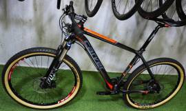 CARVER CARBON 120 FOX XT X9 DT SWISS / M Mountain Bike 26" elöl teleszkópos használt ELADÓ