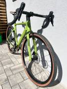 SCOTT Addict Gravel 30 Matte Green 2024 Gravel / CX SRAM Rival eTap AXS disc brake new / not used For Sale