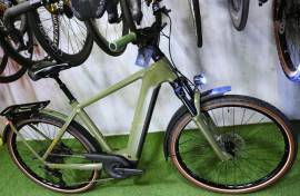 CUBE KATHMANDU BOSCH  CX 100Nm 800Wh Elektromos Trekking/cross 25 km/h Bosch nem használt ELADÓ