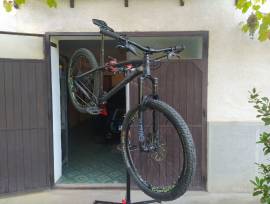 DARTMOOR Újszerű Dartmoor Primal Pro (Pike, DB8, SQlab) 'L' Mountain Bike elöl teleszkópos használt ELADÓ