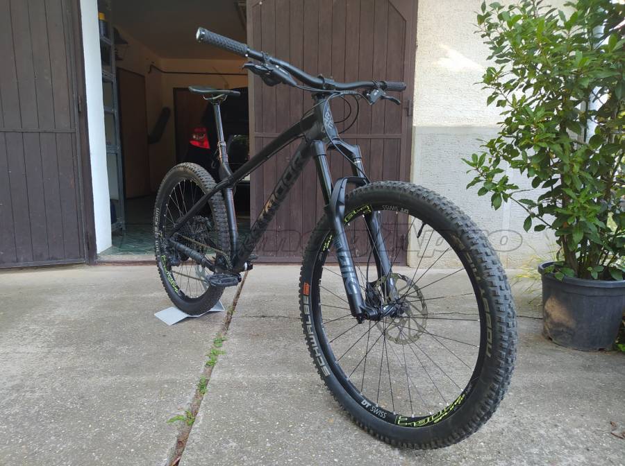 DARTMOOR Újszerű Dartmoor Primal Pro (Pike, DB8, SQlab) 'L' Mountain Bike elöl teleszkópos használt ELADÓ
