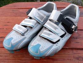 Női mountain bike kerékpáros cipő. Női MTB cipő Shoes / Socks / Shoe-Covers 39 MTB, Gravel used female For Sale