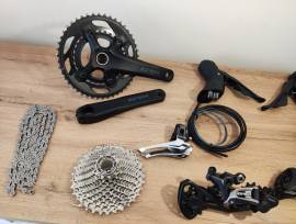 Szép állapotú GRX 600 szett 2×11 GRX 600 Országúti / Gravel / Triatlon Alkatrész, Országúti Fék / Fékváltókar mechanikus használt ELADÓ