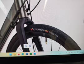 Hutchinson Overide-Gumiköpeny 700x35, Tubeless Ready  Hutchinson  Road Bike & Gravel Bike & Triathlon Bike Component, Road Bike Wheels / Tyres used For Sale