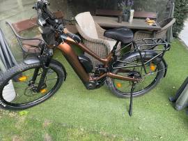 GIANT Stormguard E+1 Elektromos Trekking/cross 25 km/h Giant SyncDrive 700 + Wh használt ELADÓ