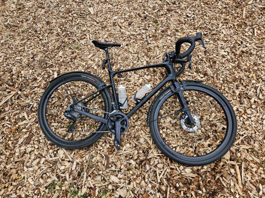 Használt Ultegra di2 8100 2*12 eladó Ultegra di2 8100 2*12 Road Bike & Gravel Bike & Triathlon Bike Component, Road / Gravel Bike Derailleurs electronic Shimano Ultegra Di2 used For Sale