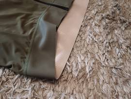 Donen hosszú ujjú kerékpáros mez, khaki színű. 