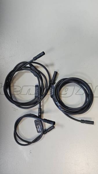Kábelek Ultergra Di2 ST-R8050 váltóhoz SHIMANO ST-R8050 Di2 Road Bike & Gravel Bike & Triathlon Bike Component, Road / Gravel Bike Derailleurs electronic used For Sale