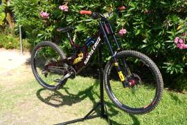 SANTA CRUZ V10 L MX / Carbon CC DH Enduro / Freeride / DH 29" used For Sale