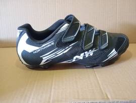 MTB cipő  Katana 2 Cipő / Zokni / Kamásli 45 MTB használt férfi/unisex ELADÓ
