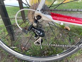 TREK Domane 2.3 Országúti Shimano 105 patkófék használt ELADÓ