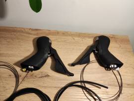 Új Ultegra fékváltókarok és féknyergek 2×11 ST-R8020 Road Bike & Gravel Bike & Triathlon Bike Component, Road Bike Brakes & Brake Parts mechanical new / not used For Sale
