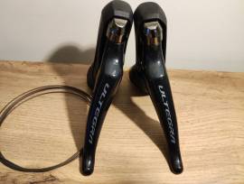 Új Ultegra fékváltókarok és féknyergek 2×11 ST-R8020 Road Bike & Gravel Bike & Triathlon Bike Component, Road Bike Brakes & Brake Parts mechanical new / not used For Sale