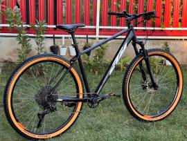 KTM L Mountain Mountain Bike 29" front suspension SRAM SX Eagle used For Sale
