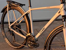 CUBE Kathmandu Trekking/cross disc brake used For Sale