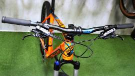 KELLYS THORX 10 RS REBA AIR XT 3x10sp Mountain Bike 27.5" (650b) elöl teleszkópos használt ELADÓ