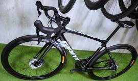 GIANT ADVANCED PRO TEAM DISC SLR 1 Országúti tárcsafék használt ELADÓ