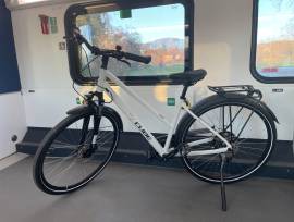 CUBE Touring Trekking/cross tárcsafék használt ELADÓ