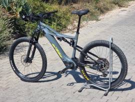 KTM újsz. KTM Enduro eBike Bosch CX 85nm F0X 160 mm  Elektromos Mountain Bike 29" elöl 27.5" hátul (Mullet) össztelós / fully Bosch Shimano SLX Shadow használt ELADÓ
