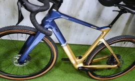 BIANCHI ARCADEX PRO DISC GRAVEL GRX Gravel / CX disc brake used For Sale