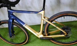 BIANCHI ARCADEX PRO DISC GRAVEL GRX Gravel / CX disc brake used For Sale