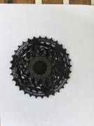 Shimano Acera CS-HG200-7 kazettás lánckeréksor, 7s, fekete, 12-32T Shimano Acera CS-HG200-7 kazettás lánckeréksor, 7s Mountain Bike Alkatrész, MTB Hajtásrendszer használt ELADÓ