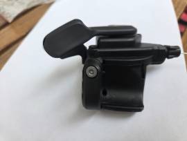 BTWIN, MicroSHIFT és SHIMANO.kompatibilis 7 sebességes jobb oldali váltókar BTWIN Mountain Bike Alkatrész, MTB Váltó / Váltószett használt ELADÓ