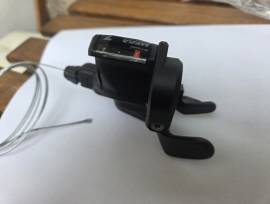 BTWIN, MicroSHIFT és SHIMANO.kompatibilis 7 sebességes jobb oldali váltókar BTWIN Mountain Bike Alkatrész, MTB Váltó / Váltószett használt ELADÓ