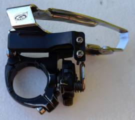 Shimano Deore (FD-M530) MTB első váltó Shimano Deore (FD-M530) Mountain Bike Alkatrész, MTB Váltó / Váltószett használt ELADÓ