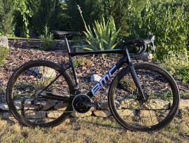 BMC Teammachine SLR TWO Országúti SRAM Force eTap AXS tárcsafék használt ELADÓ