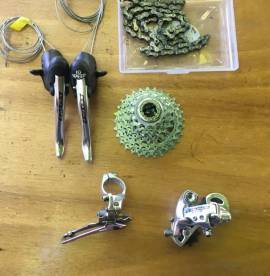 Campagnolo Veloce mini szett Veloce Országúti / Gravel / Triatlon Alkatrész, Országúti Hajtásrendszer Campagnolo Veloce használt ELADÓ