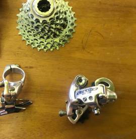 Campagnolo Veloce mini szett Veloce Országúti / Gravel / Triatlon Alkatrész, Országúti Hajtásrendszer Campagnolo Veloce használt ELADÓ