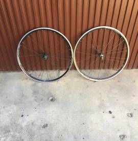 Bianchi kerek  Bianchi  Országúti / Gravel / Triatlon Alkatrész, Országúti  Kerék / Felni / Gumi 28" használt ELADÓ